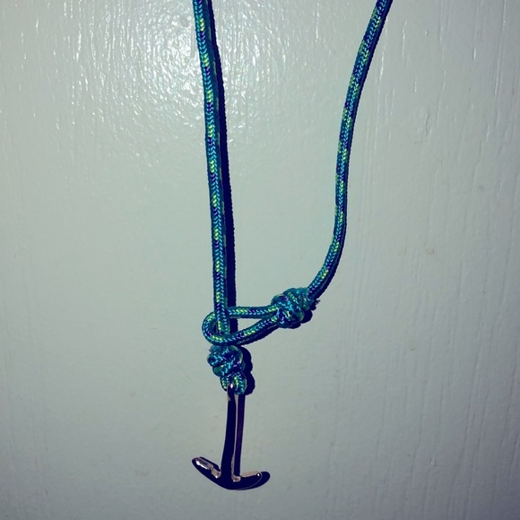 FREE with purchase - Picture 4 of 4